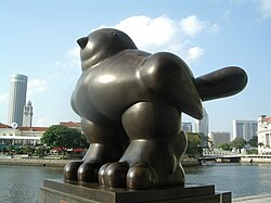 Bird (UOB Plaza, Singapore), sculpture of Colombian artist Fernando Botero