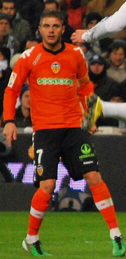 Joaquín playing for Valencia in 2010