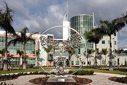 Angel of the West (2008) by Julian Voss-Andreae is a sculpture based on the antibody structure published by E. Padlan.[97] Created for the Florida campus of the Scripps Research Institute,[98] the antibody is placed into a ring referencing Leonardo da Vinci's Vitruvian Man thus highlighting the similarity of the antibody and the human body.[99]