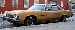 1973 Pontiac Catalina 4-door sedan
