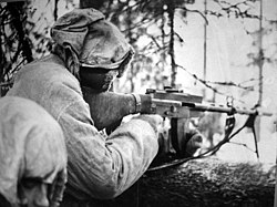 Finnish soldier equipped with Lahti-Saloranta M-26 during the Winter War