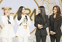 T-ara in 2017 during their What's My Name? showcase.