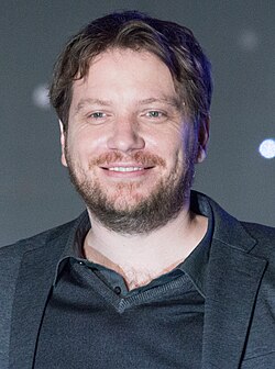 Edwards at the Japan premiere for Rogue One in 2016