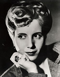 Eva Duarte in 1944 at age 25, photographed by Annemarie Heinrich