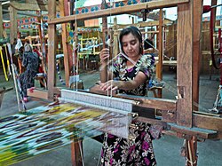 Yodgorlik silk factory