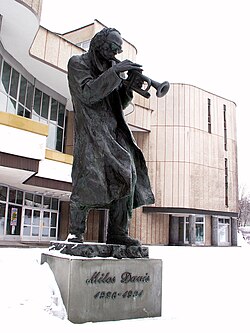 Miles Davis Monument, unveiled in 2001, by Grzegorz Łagowski, in Kielce, Poland