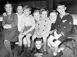 Belgian refugee children in London in 1940