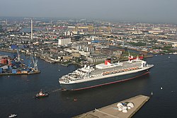 Queen Mary 2 at the Port of Hamburg