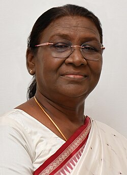 President Droupadi Murmu (2022).