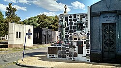 Carlos Gardel's grave at La Chacarita Cemetery