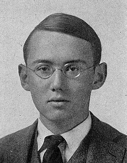 Pulitzer Prize for Poetry-winning poet and writer Stephen Vincent Benét authored John Brown's Body as a Guggenheim Fellow in Paris in 1926