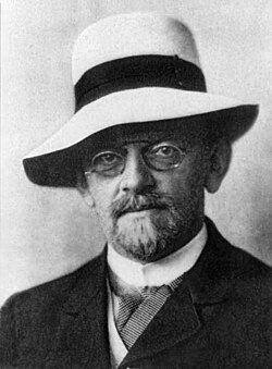 David Hilbert invited Noether to join Göttingen mathematics department in 1915, challenging the views of some of his colleagues that a woman should not teach at a university.