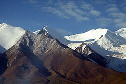 Tanggula Mountains, Tanggula Town