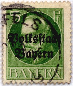 Postage stamp of Bavaria's King Ludwig III with the overprint Volksstaat Bayern (People's State of Bavaria)