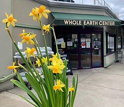Entryway of Whole Earth Center in Princeton, NJ, in March 2022.