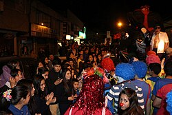 Students' centers often co-organise activities and celebrations with their schools' administrations.