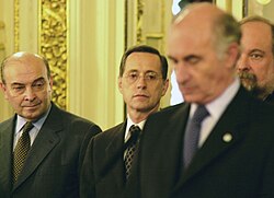 de la Rúa and his Minister, in March 2001