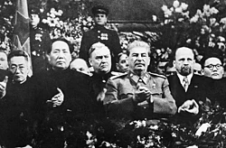 Stalin at his 71st birthday celebration with (left to right) Mao Zedong, Nikolai Bulganin, Walter Ulbricht, and Yumjaagiin Tsedenbal, in Moscow, December 1949