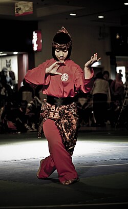 A female silat practitioner from Singapore