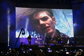 Caifanes 30 anniversary, at the Zócalo de la Ciudad de México, 2017. Jaguares a band formed by former Caifanes won the Latin Grammy Award for Best Rock Song for "Entre Tus Jardines" (Between Your Gardens) in 2009.