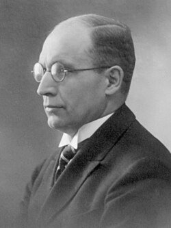 The National Committee of the Republic of Estonia, headed by Jüri Uluots, attempted to re-establish Estonian independence in 1944.