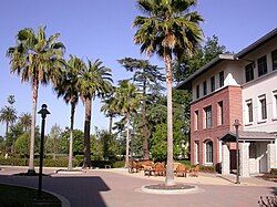 A courtyard at the Sun main campus in Santa Clara, California