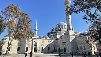 The design of the Bayezid II Mosque in Istanbul (1500–1505) demonstrates some of the final steps in the evolution towards the classical Ottoman style.