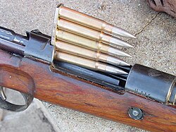Mauser K98K stripper clip with 8×57mm rounds