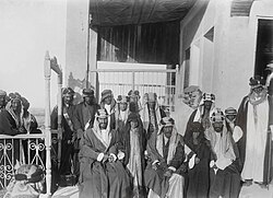 Ibn Saud (seated left) with his brother-in-law Mubarak Al Sabah[66] in Kuwait, 1910