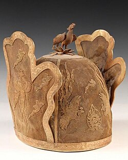 Liao dynasty gold wire phoenix crown