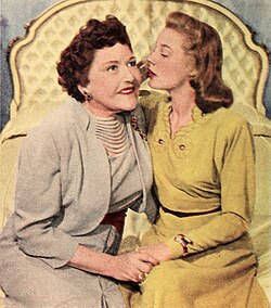 June Allyson reveals a secret to Parsons (1946)