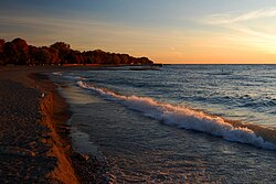 Typical Great Lakes beach