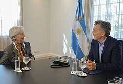Macri negotiating the loan with Christine Lagarde, managing director of the IMF