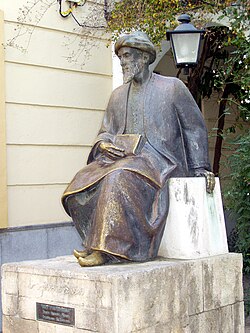 Statue of Maimonides in Córdoba