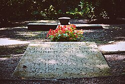 "Grave of many thousand unknown."