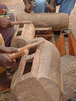 Bamileke tamtam