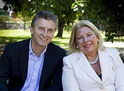 Macri and Carrió prepared a launch photo of their alliance.