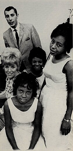 The Dixie Cups with Jeff Barry and Ellie Greenwich on the cover of Cash Box, August 29, 1964