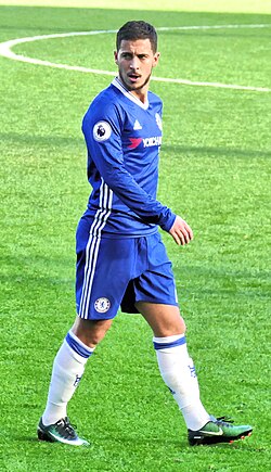 Hazard playing for Chelsea in 2016