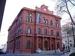 Palacio de los Leones (City Hall)