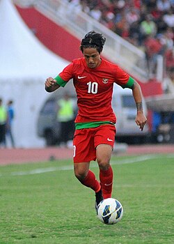 Irfan Bachdim in action during a friendly match against Malaysia at the Gelora Delta Stadium on 14 September 2014. Indonesia won 2–0