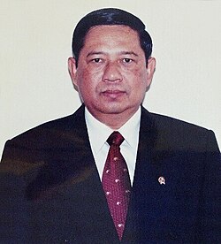 Yudhoyono's official portrait as minister of mining and energy, 1999