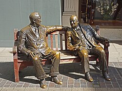 Allies (1995) by Lawrence Holofcener, a sculptural group depicting Franklin D. Roosevelt and Churchill in Bond Street, London