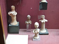 Standard naked idols from Israel and Judea