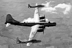 Project Tip-Tow: Boeing B-29 with Republic F-84 Thunderjet