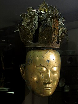 Funerary mask and crown from the Liao dynasty