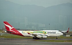 Socceroos livery on a Qantas Boeing 747–400