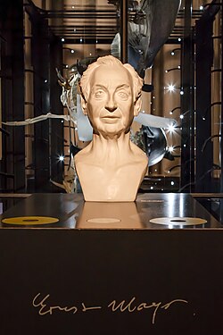 Bust of Mayr in Berlin's Natural History Museum