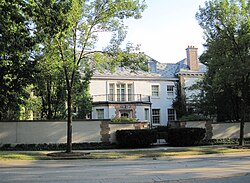 Bennett's house in Lake Forest, Illinois