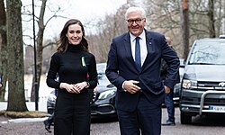 Steinmeier with Finnish prime minister Sanna Marin in Helsinki, April 2022